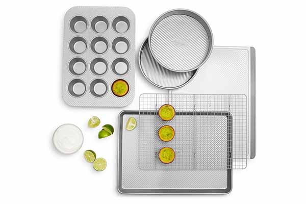 Free Sur La Table Bakeware Set