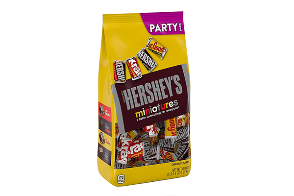 Free HERSHEY’S Miniatures Pack