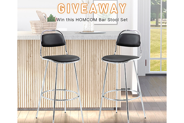 Free HOMCOM Bar Stool Set