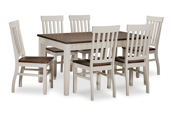 Free Caylie Dining Set