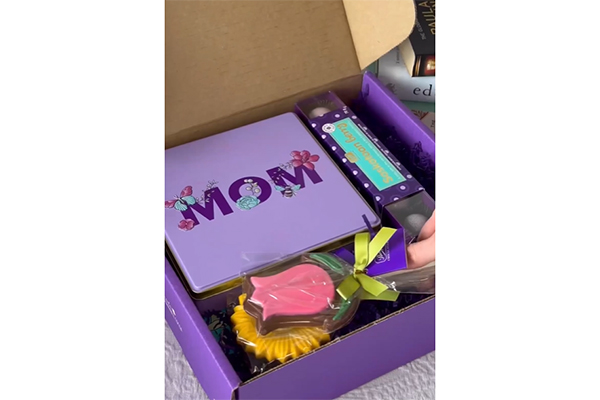 Free Purdy’s Mother’s Day Gift Box